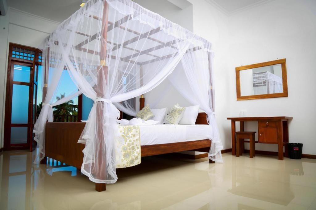 Bv Residence Tangalle Exterior photo